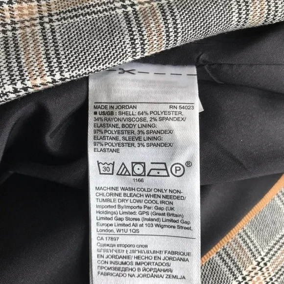 Banana Republic Long and Lean Blazer - Picture 4 of 7